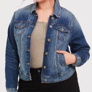 Torrid medium wash lightly distressed trucker denim jacket size 3